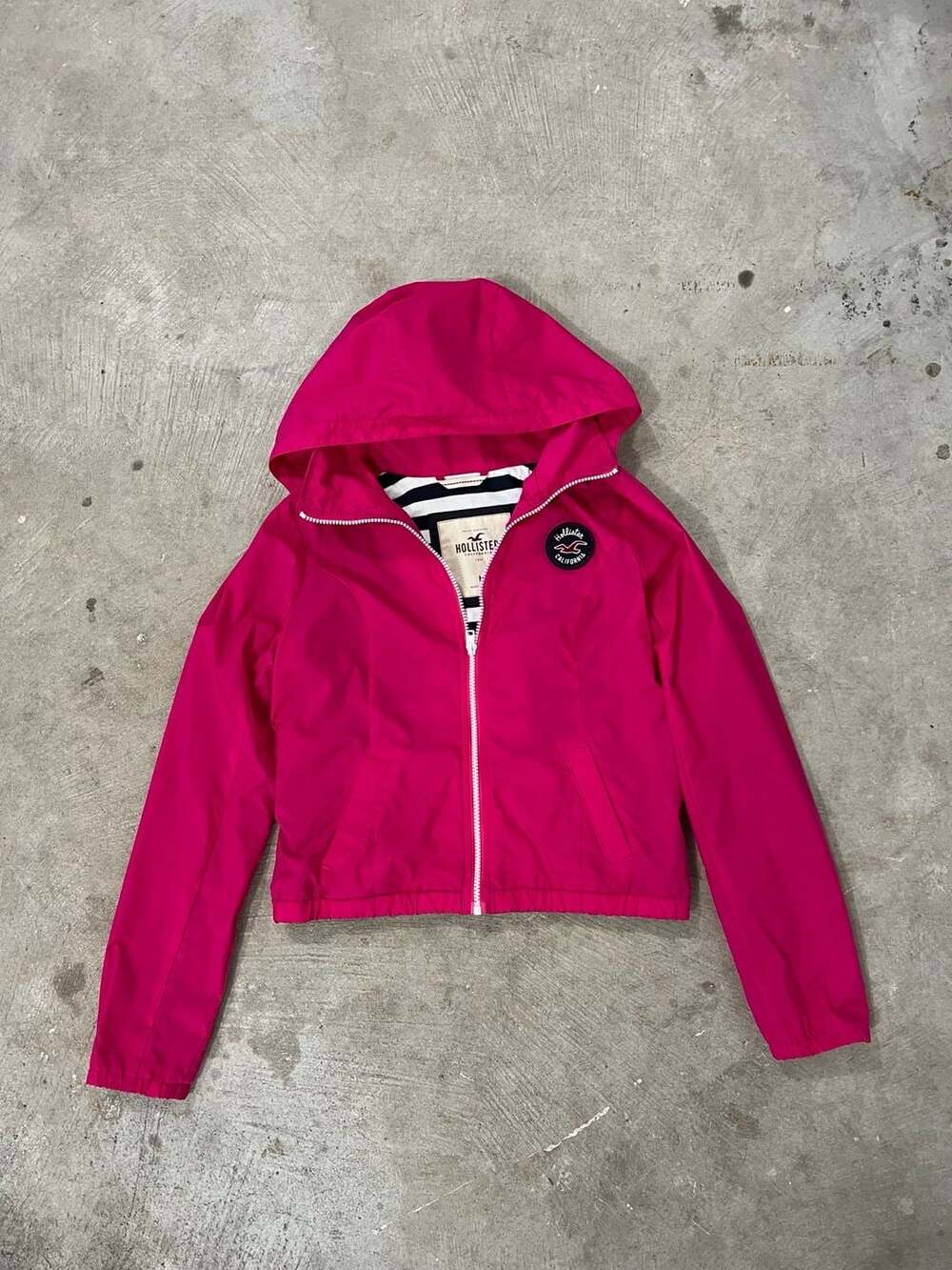 Vintage Y2K Hollister Pink Hooded Windbreaker Jacket Women’s Medium